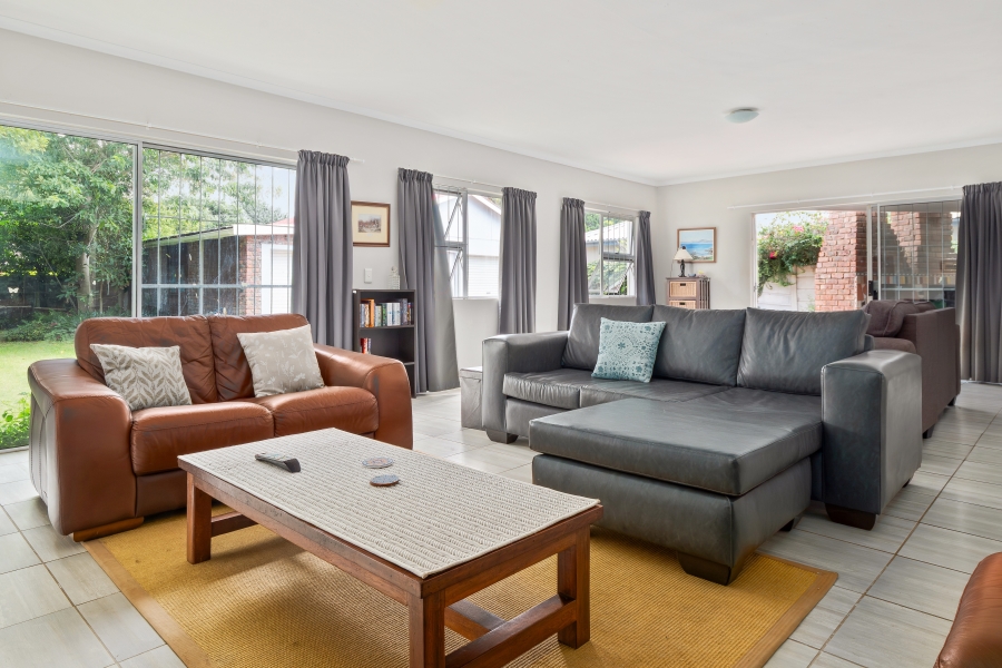 4 Bedroom Property for Sale in The Village Western Cape